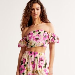 NWOT Abercrombie & Fitch Pink & Cream Women's Off Shoulder Crop Top - XS